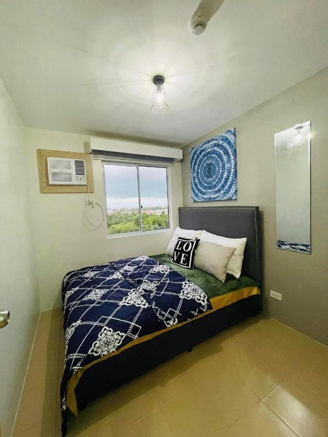 Lovely 2 Bedroom Condo Unit Iloilo Zewnętrze zdjęcie